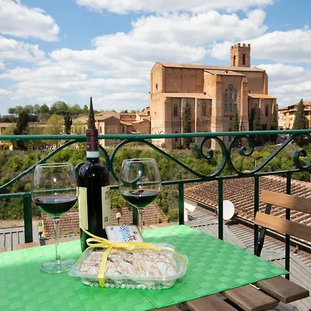 Casa Vallepiatta * Сиена